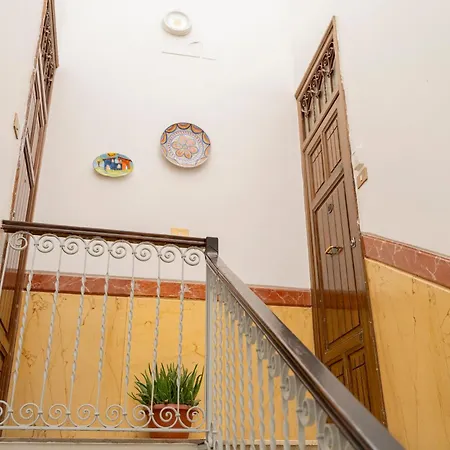 Centro Stazione Aeroporto Wi-Fi&Self Check-In Apartment Palermo Exterior photo